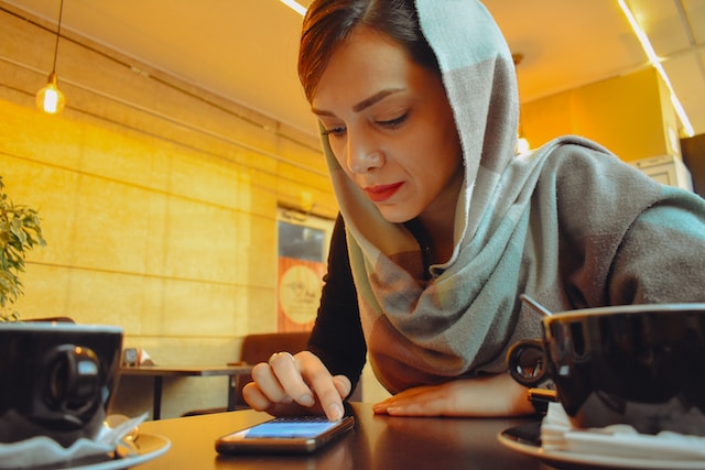 A woman browsing on TikTok.