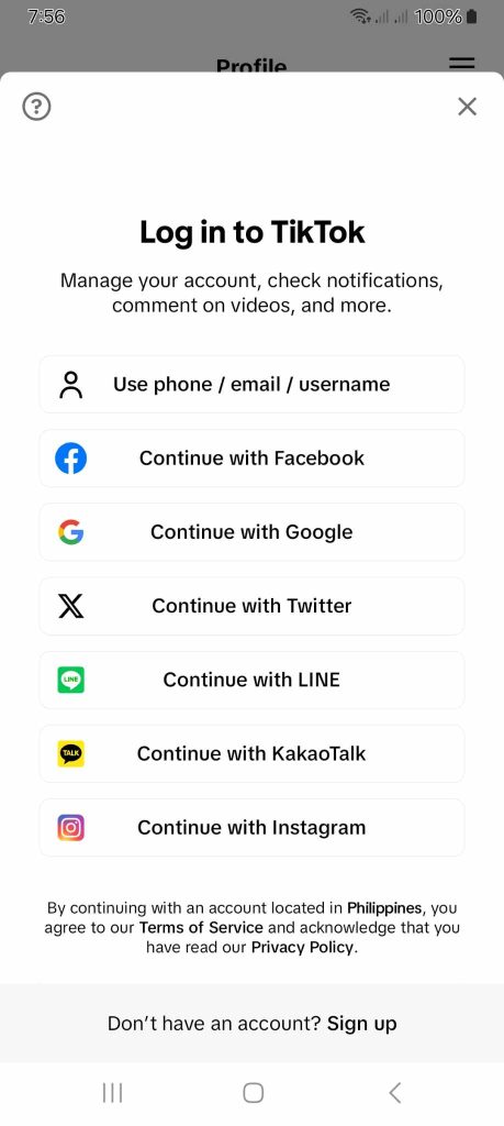 High Social’s screenshot shows the TikTok app’s log-in/sign-up page.